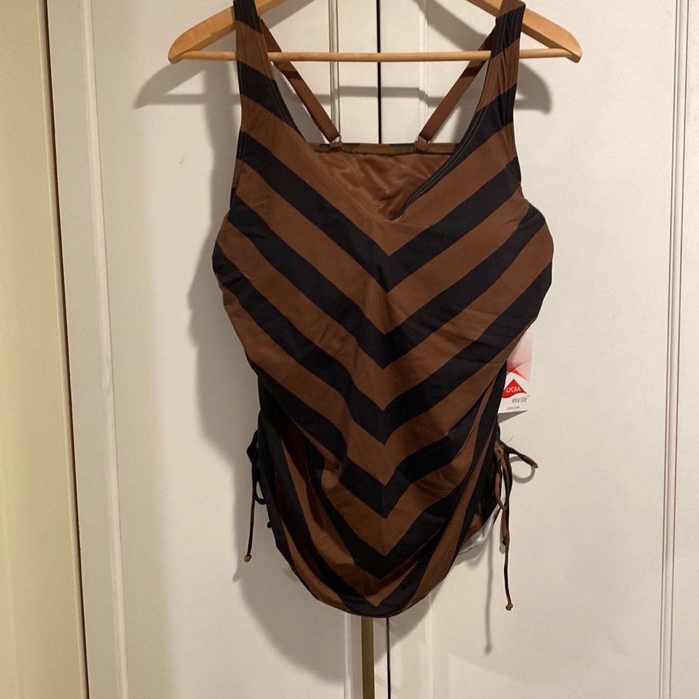 Lands End tankini top